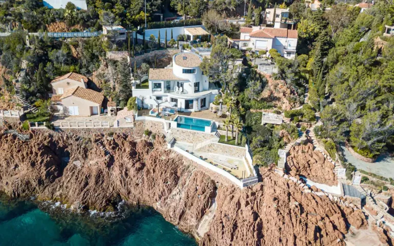 What Are the Best 3 Villa Rental Companies in Cannes? What Are the Best 3 Villa Rental Companies in Cannes?